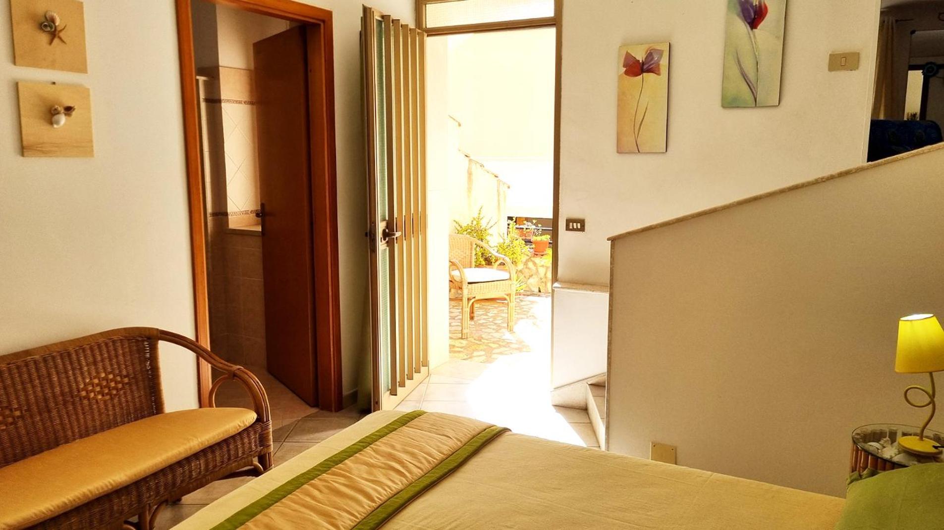 קוסטונאצ'י Casa Vacanza Vista Mare מראה חיצוני תמונה